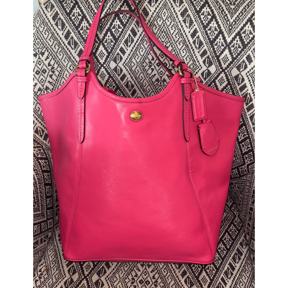 Rare Coach Peyton Strawberry Pink Saffiano Leather Shoulder Tote Bag Msrp $358